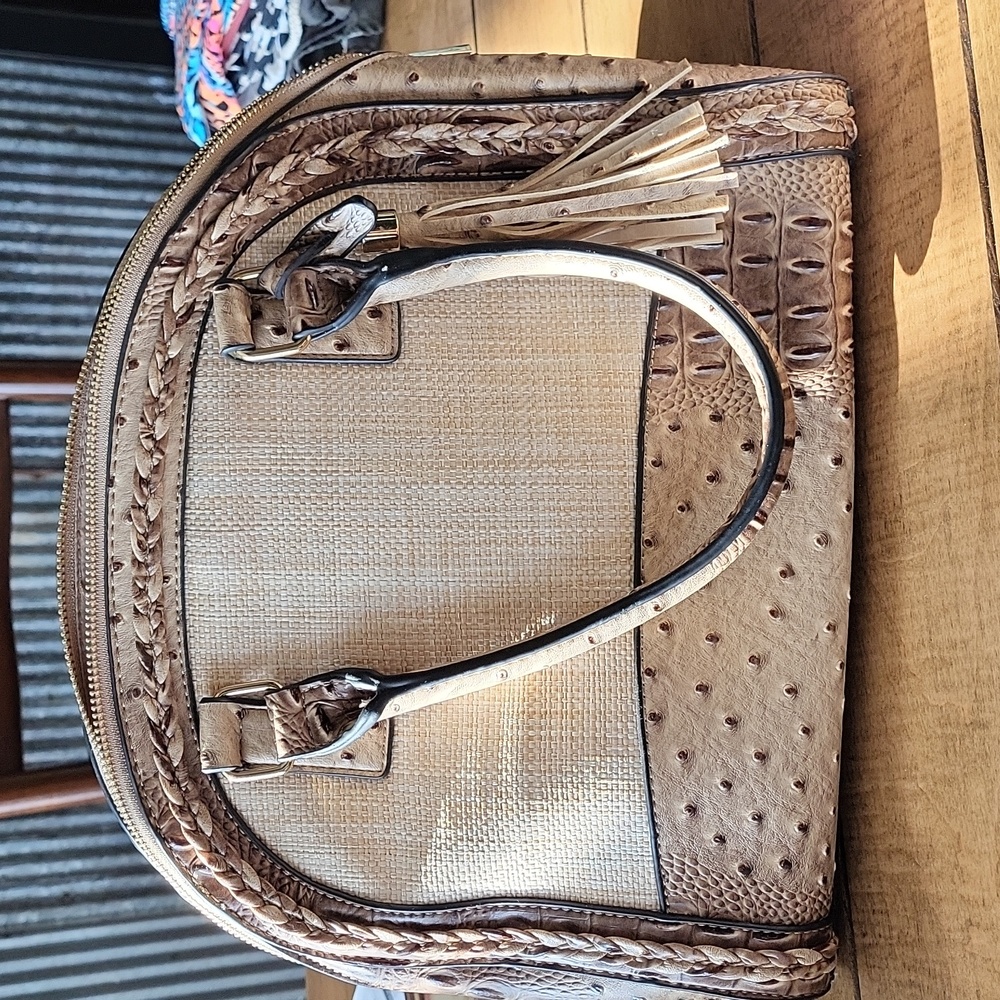 Cato purse